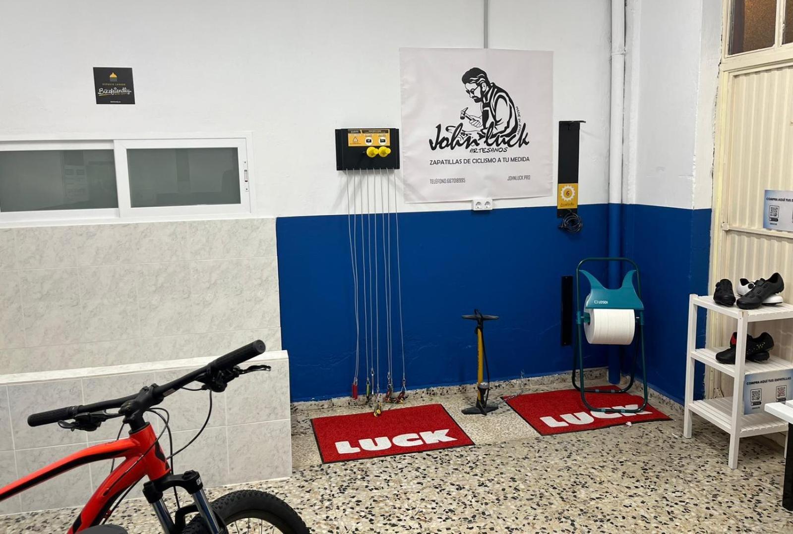 Hotel Ibis Styles La Rioja Арнедо Экстерьер фото